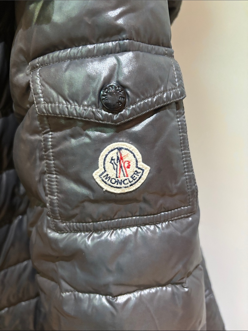 Moncler Laquer Women's Long Quilted Puffer Coat - Picture 4 of 5